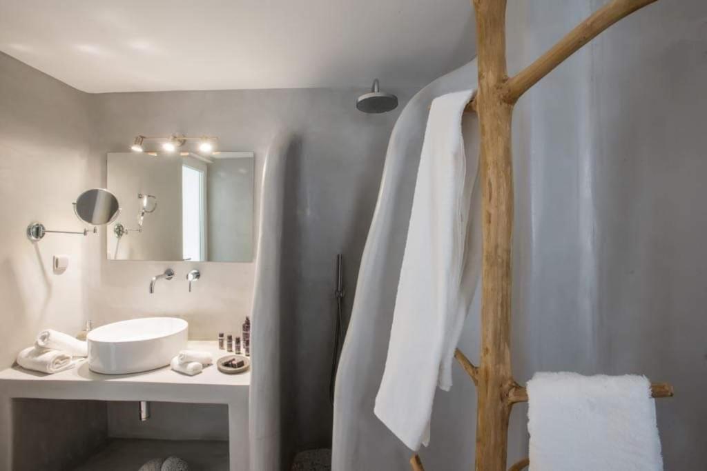 Jonaz Rooms & Suites Mykonos Town Bagian luar foto