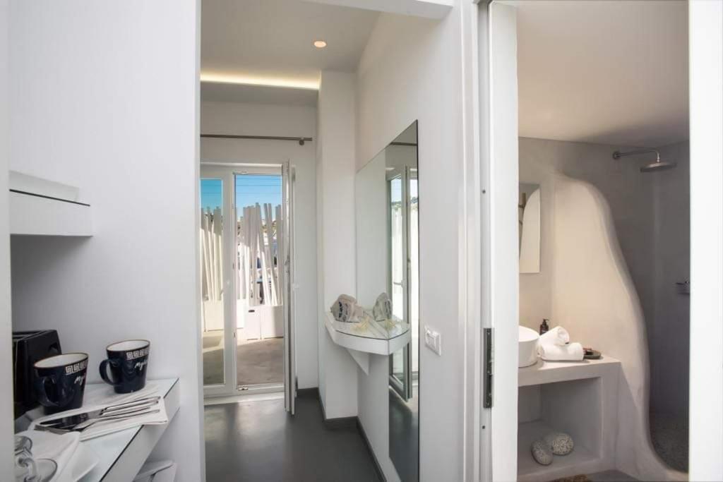 Jonaz Rooms & Suites Mykonos Town Bagian luar foto